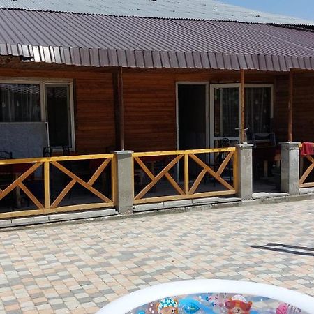 Arba Hotel Erivan Exterior foto