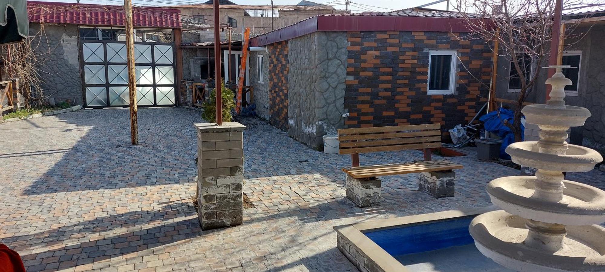 Arba Hotel Erivan Exterior foto